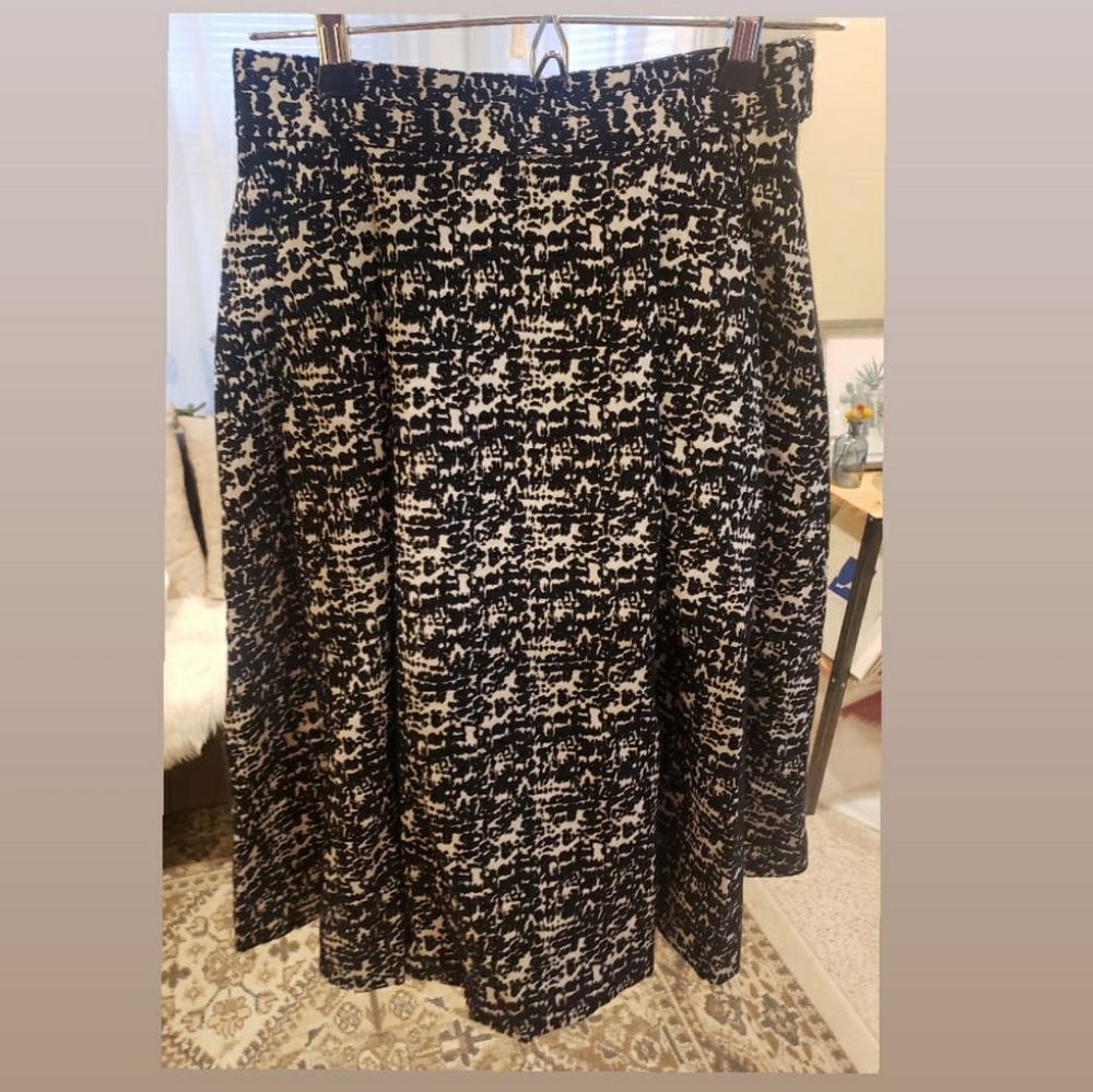 H&M High Waisted Skirt
